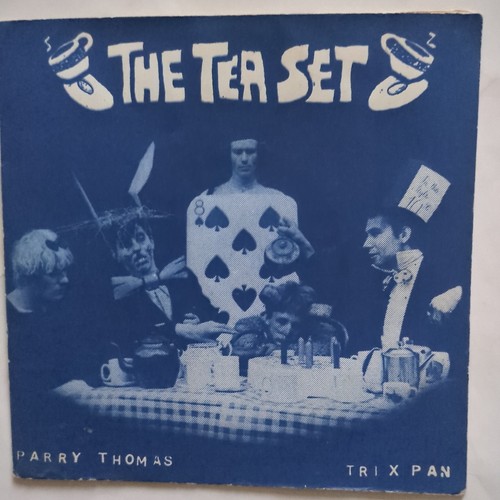 The tea set - set:, thomas